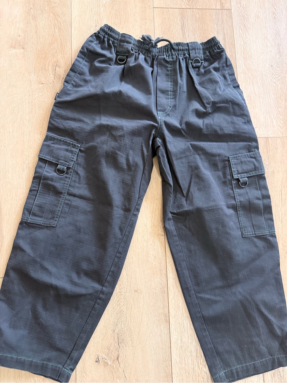 CCS skate‎ pants size small short